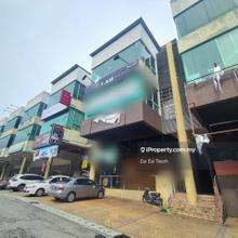 3 storey terrace shop house for sale 