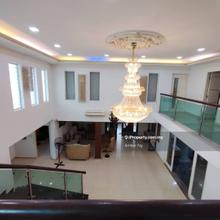 Corner 3 storey Bungalow @ Taman P Ramlee 6300sf Freehold High Ceiling