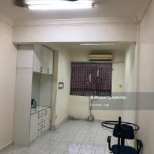 Renovated Partially furnished Freehold with 1 parking 