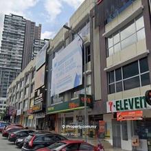 Facing Main Road Bandar Puteri Bangi Kajang Ground Shop Lot 22x80 Rent