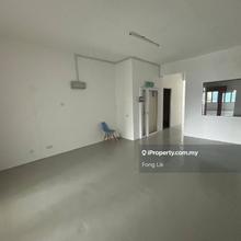 1st floor Shoplot For Rent