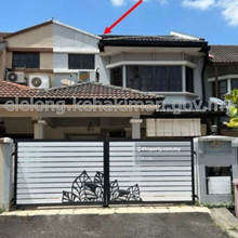 2-Storey Terrace House - 5 mins to Sunway Giza Mall