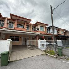 Airport road Double storey Terrace intermediate For rent 