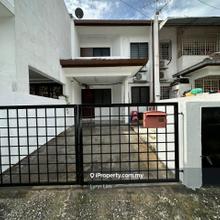 Wangsa Ceria Doble Storey House For Rent