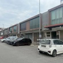 Pandamaran ehsan jaya 2sty shoplot sell with tenancy got side by side