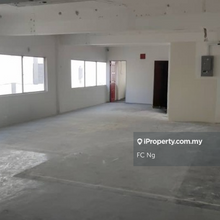 Prime Corner Shop Office for Rent @ Damansara Jaya, Facing Atria