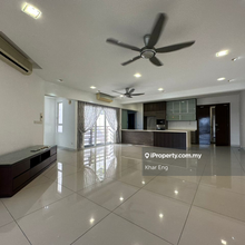 High floor unobstructeded view 