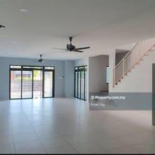 Super Cheap Superlink No Facing House Direct Acess Ekve 