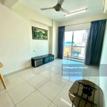 Straits Garden Condo Partially Furnished
