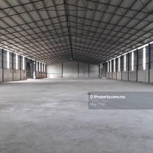 Warehouse for Rent in Jenjarom! 