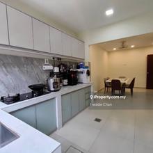 Nicely Renovated Corner Semi-D House for Sale