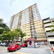 Laksamanapuri Condominium @ Batu Caves Selayang