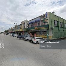 Bandar Pinggiran Subang Corner Shop For Sale