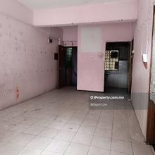 Affordable First Floor Flat 3 rooms 2 baths at Taman Sri Sentosa Klang