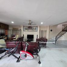 Bungalow Unit, Good Location, Well Kept unit