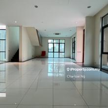 4 Sty Bungalow Designer Wardrobes Personal Office Inifinity Pool
