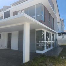 Endlot Facing empty 2 storey Garland 2 Kota Emerald Rawang For Rent 