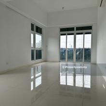 Met 1 Residences brand new 4 bedrooms unit with low floor