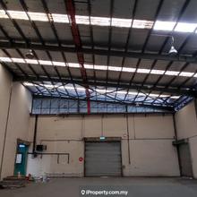 Various-Sized Warehouses for Rent in Kuchai Lama, Kuala Lumpur.