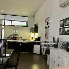 Superb hill top terrace