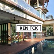 2.5 Storey Bungalow For Sale 