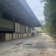 2storey warehouse/factory ample parking high ceiling close to mall