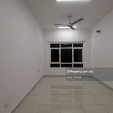 La Thea Condominium 2 Bedroom & 2 Bathroom for Sales