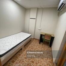 Offer Single Room for Rent near Masjid Jamek LRT 