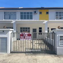 Double storey house for rent @ Jalan Flora Sebana Cove