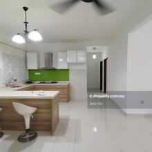 100% Loan, Full Loan, Freehold 2 Parkings Side by Side, Corner Unit