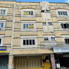 Taman Bukit Angkat Kajang, Balakong Industrial 