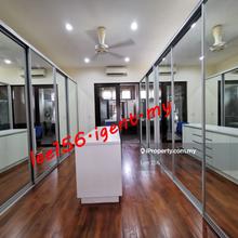 Well Maintained Fully Furnish Bangalow For Rent 