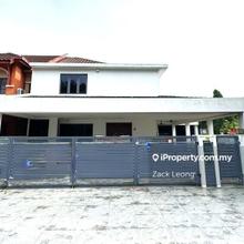 2 Storey Corner Freehold Facing Open, Many Car park more