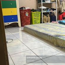 First Floor Air cond Renovated Kitchen table top near Burger King 