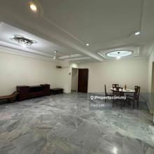 Subang Court Apt 1076sf 3rrom 1parking Reno Furnished just refurbished