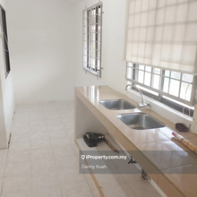 Repaint Unit Single Storey Terrace Taman Seri Telok Mas Melaka Tengah