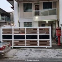 Terrace house for Sale