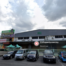 1.5 storey factory
