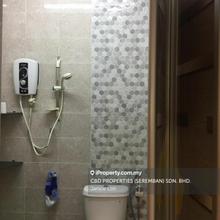 Renovated 2 sty in Tmn Duyung, Permai