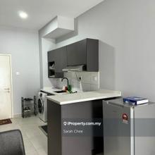 Cozy unit welcome for viewing