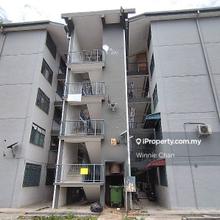 Rumah Pangsa Bercham Flat Corner unit For Sale
