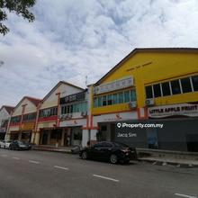Jalan Bukit Impian Corner lot 30x80 many car parking 
