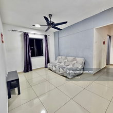 Unit nearby jelutong for rent 