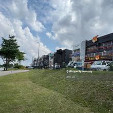 Facing Main Road -Freehold -Non Bumi Lot