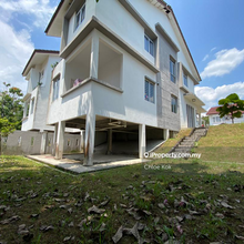 Bare unit Semi D in Rawang Kota Emerald with land size 40x80