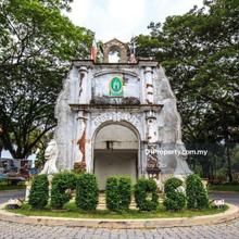 Leasehold Bangalow Land with Golf membership at A'Famosa for Sale