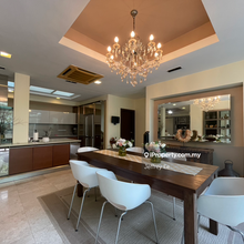 Resort Style Fully renovated Sierramas Bungalow