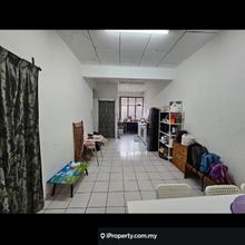 For rent taman daya unfurnished rental 1500