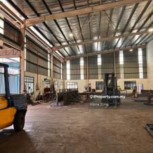 Pekan Nanas Semi-Detached Factory For Sale