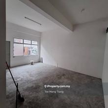 Bestari indah ground floor shop for rent